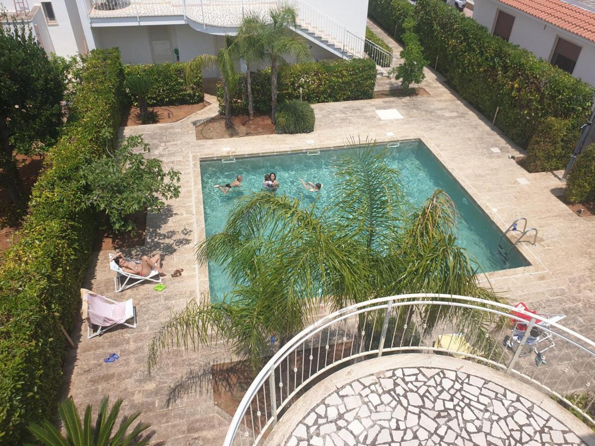 Lucrezia Relax Aparthotel Nardo Bagian luar foto